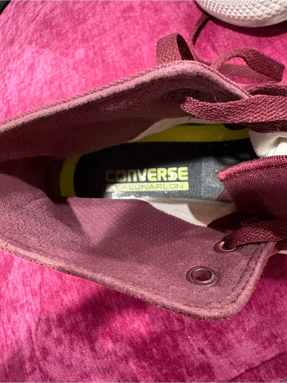 Converse High-Top Chuck Taylor II Sneakers in Burgundy with Nike lunarlon insole - Picture 3 of 5